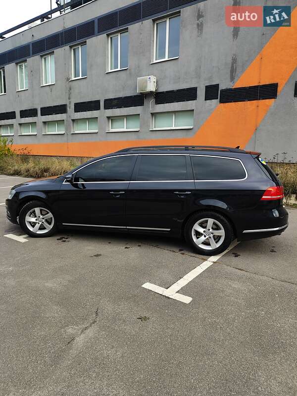 Универсал Volkswagen Passat 2011 в Кропивницком
