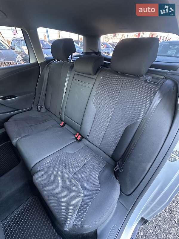 Универсал Volkswagen Passat 2010 в Белогородке