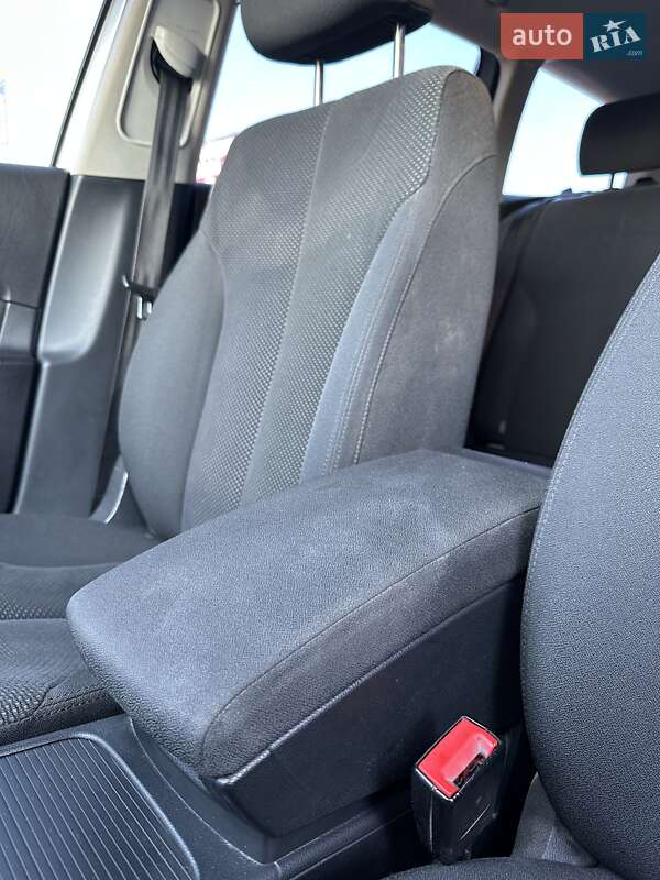 Универсал Volkswagen Passat 2010 в Белогородке