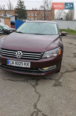 Седан Volkswagen Passat 2012 в Черкасах