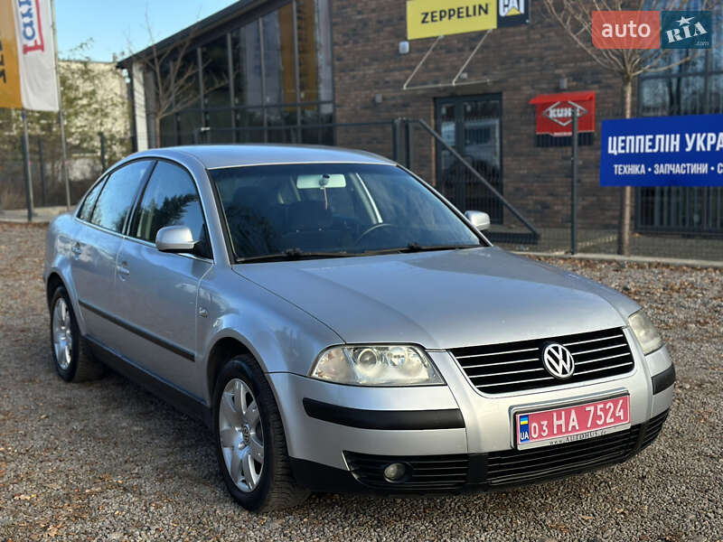Седан Volkswagen Passat 2003 в Виннице