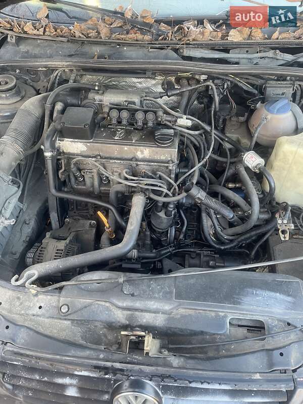 Седан Volkswagen Passat 1994 в Вышгороде фото 5 Седан Volkswagen Passat 1994 в Вышгороде