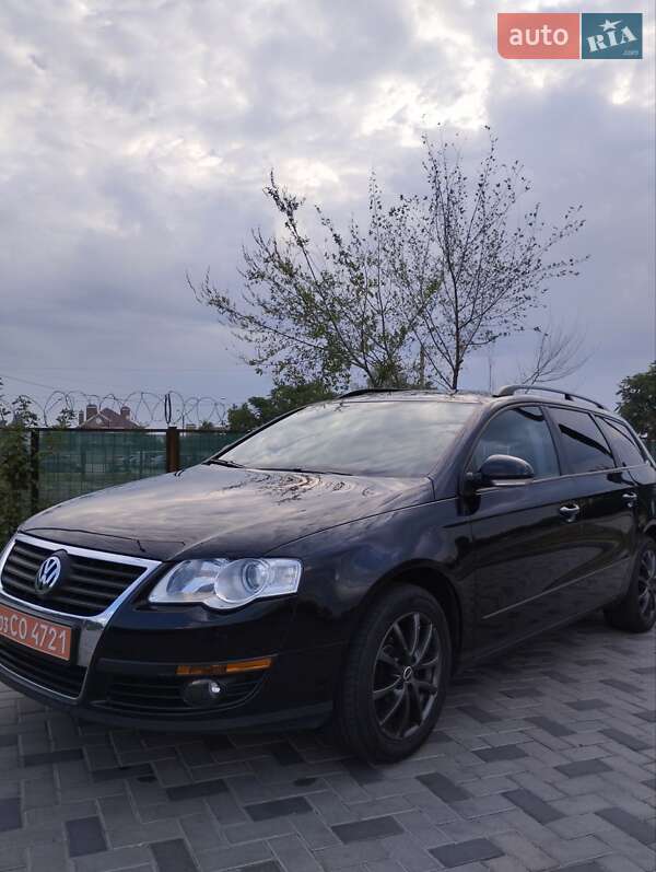 Универсал Volkswagen Passat 2009 в Запорожье