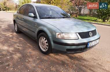 Седан Volkswagen Passat 1998 в Миколаєві
