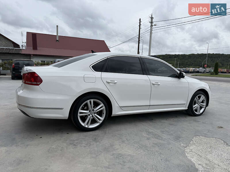 Седан Volkswagen Passat 2012 в Теребовле