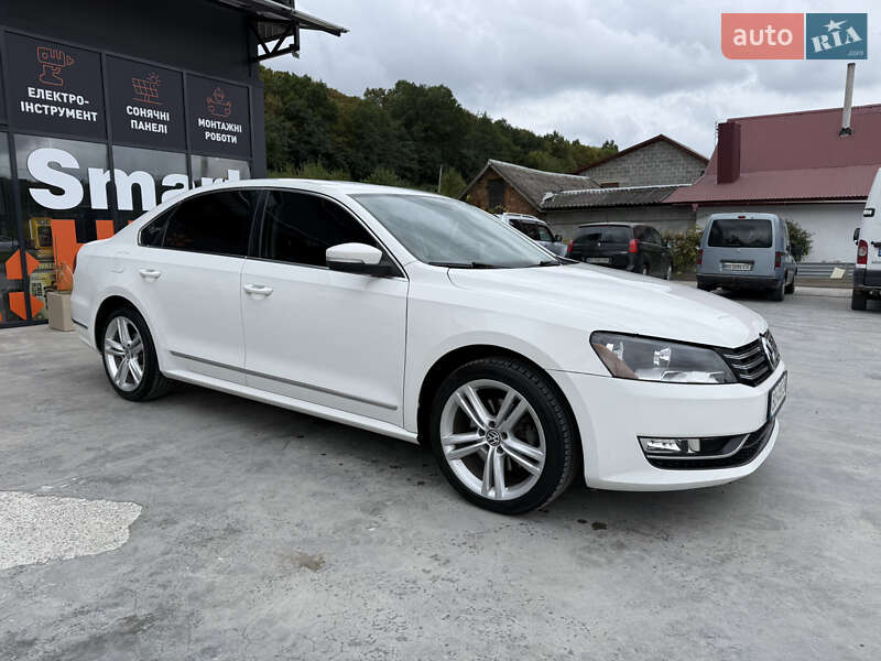 Седан Volkswagen Passat 2012 в Теребовле