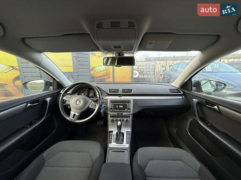 Универсал Volkswagen Passat 2014 в Стрые