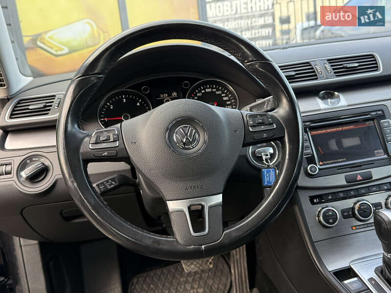 Универсал Volkswagen Passat 2014 в Стрые