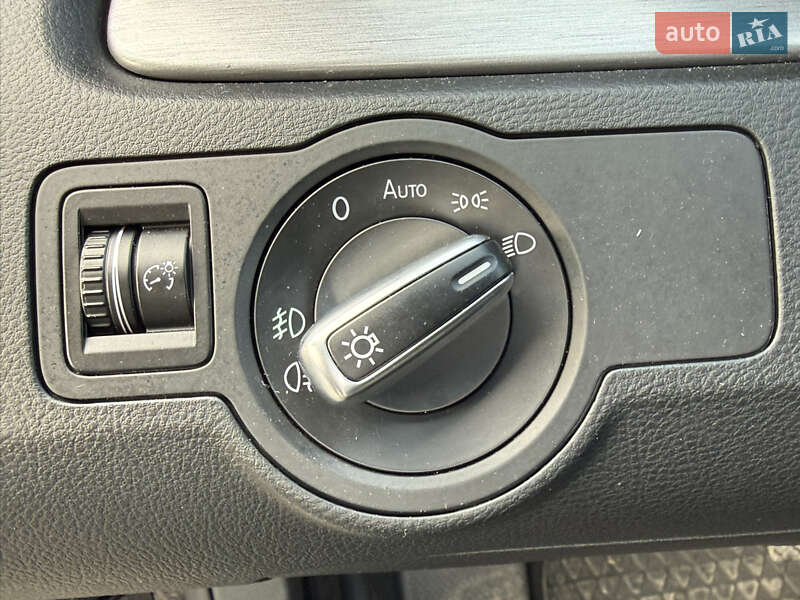 Универсал Volkswagen Passat 2014 в Стрые