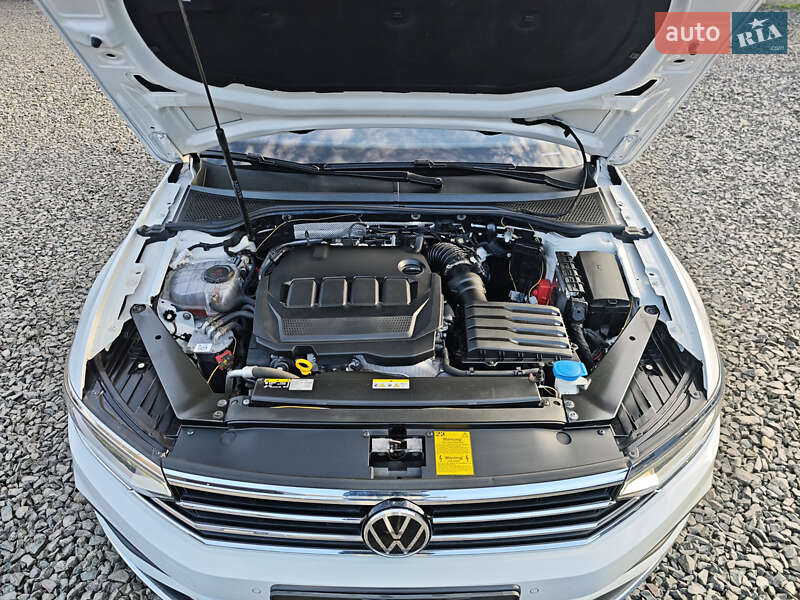 Универсал Volkswagen Passat 2021 в Луцке фото 71 Универсал Volkswagen Passat 2021 в Луцке