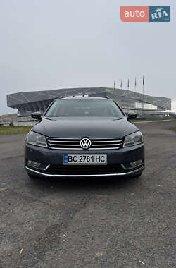 Универсал Volkswagen Passat 2014 в Львове
