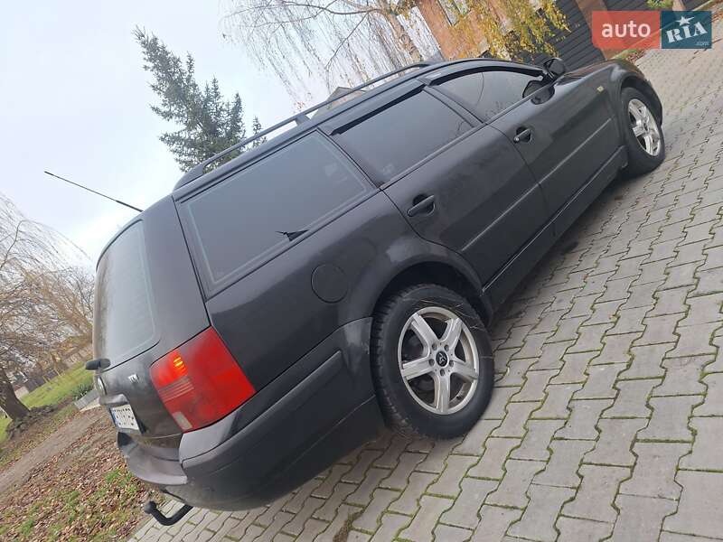 Универсал Volkswagen Passat 1998 в Черновцах