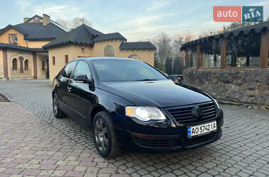 Седан Volkswagen Passat 2005 в Жовкві