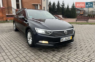 Универсал Volkswagen Passat 2019 в Хмельницком