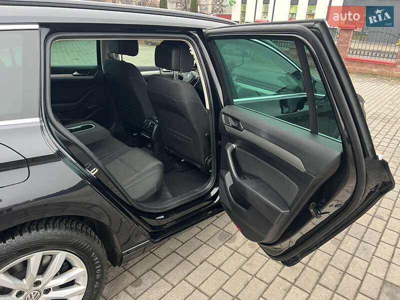 Универсал Volkswagen Passat 2019 в Хмельницком фото 21 Универсал Volkswagen Passat 2019 в Хмельницком