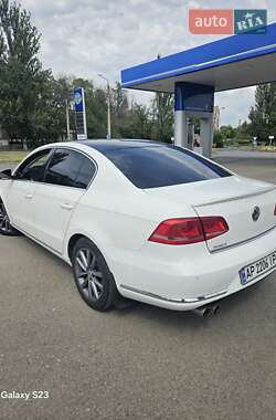 Седан Volkswagen Passat 2012 в Славянске
