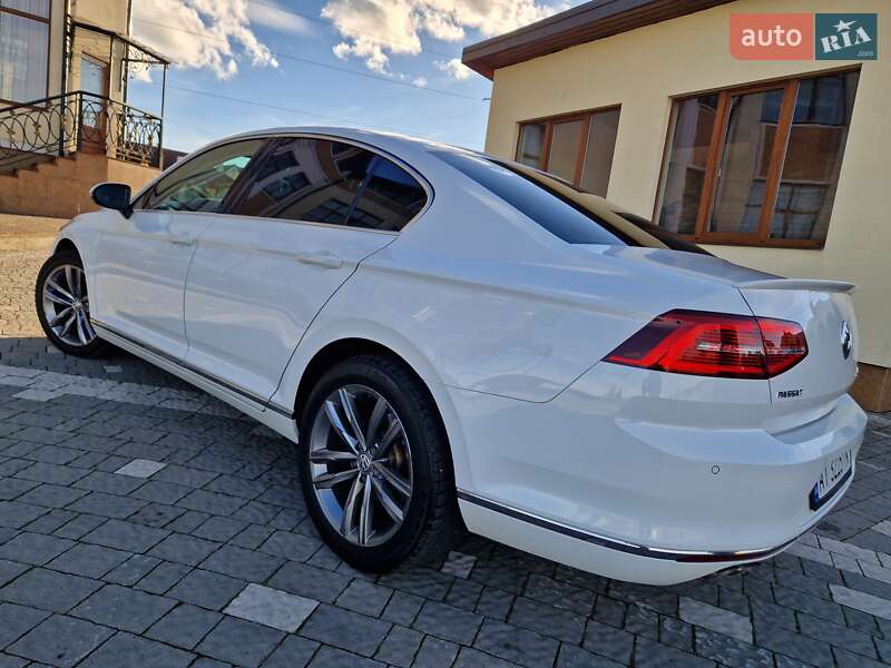 Седан Volkswagen Passat 2016 в Дрогобыче