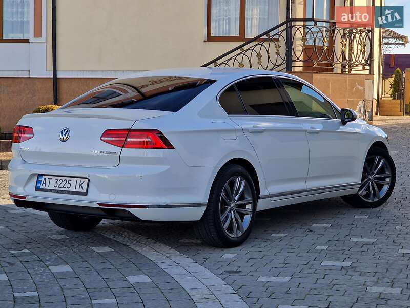 Седан Volkswagen Passat 2016 в Дрогобыче
