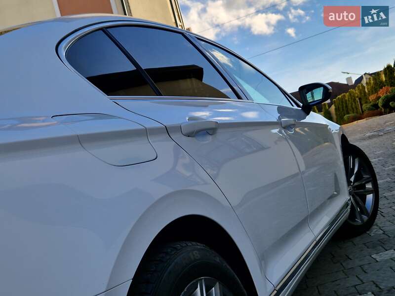 Седан Volkswagen Passat 2016 в Дрогобыче