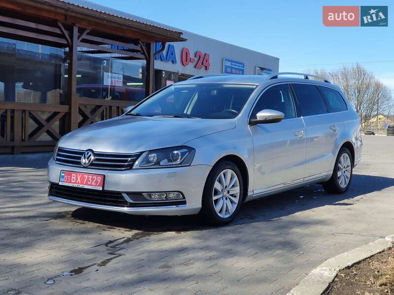 Volkswagen Passat 2011