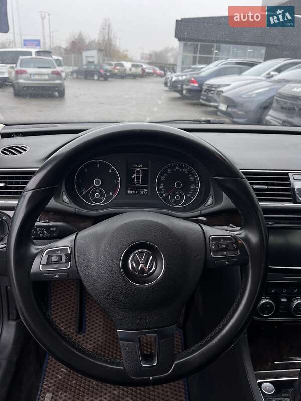 Седан Volkswagen Passat 2014 в Полтаве