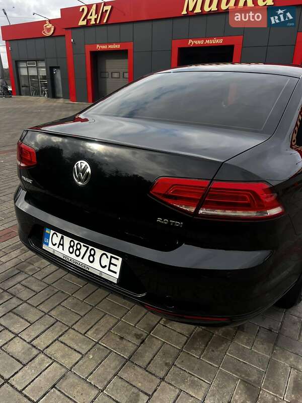 Седан Volkswagen Passat 2017 в Черкассах