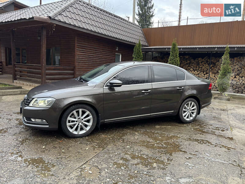 Седан Volkswagen Passat 2013 в Солотвине