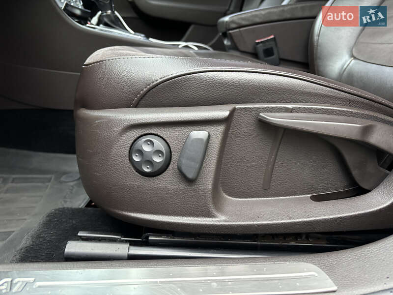 Седан Volkswagen Passat 2013 в Солотвине