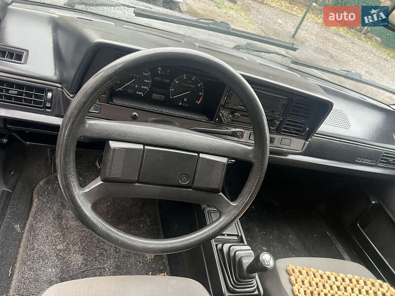 Универсал Volkswagen Passat 1987 в Днепре