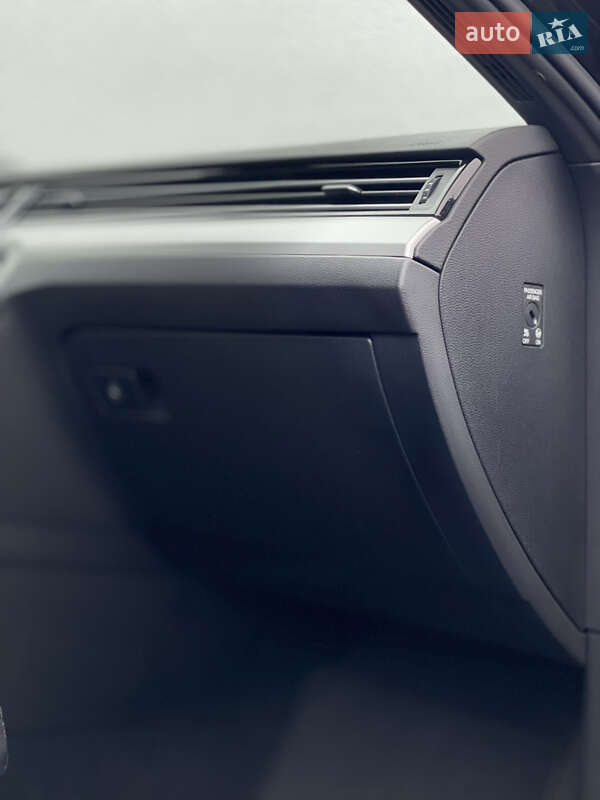 Универсал Volkswagen Passat 2019 в Костополе