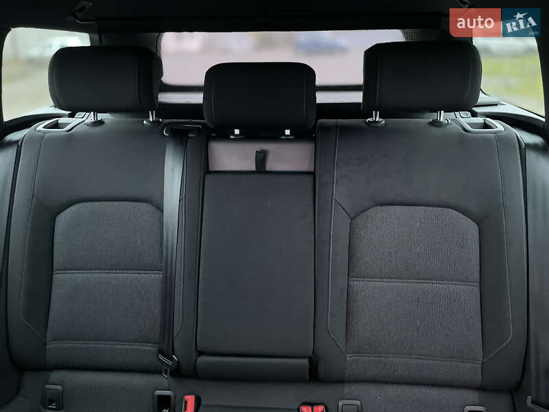 Универсал Volkswagen Passat 2019 в Костополе