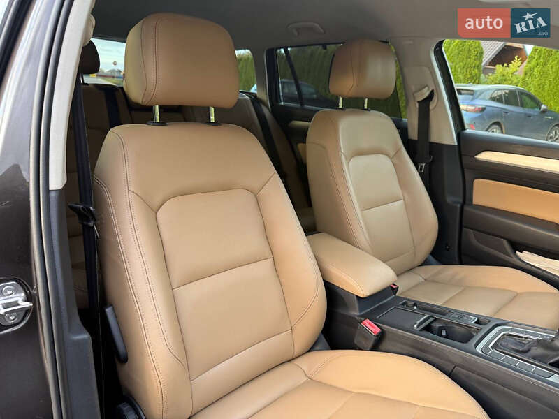 Универсал Volkswagen Passat 2015 в Стрые