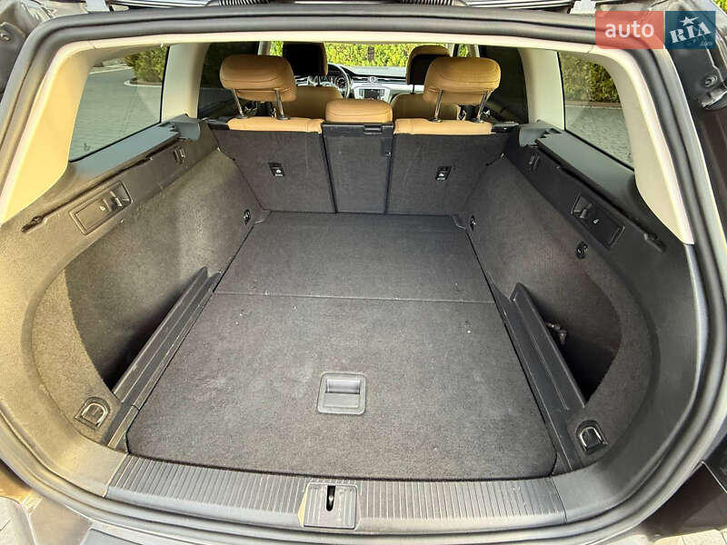 Универсал Volkswagen Passat 2015 в Стрые