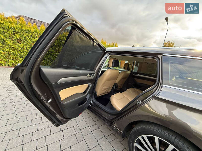 Универсал Volkswagen Passat 2015 в Стрые