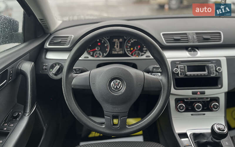 Универсал Volkswagen Passat 2012 в Мукачево