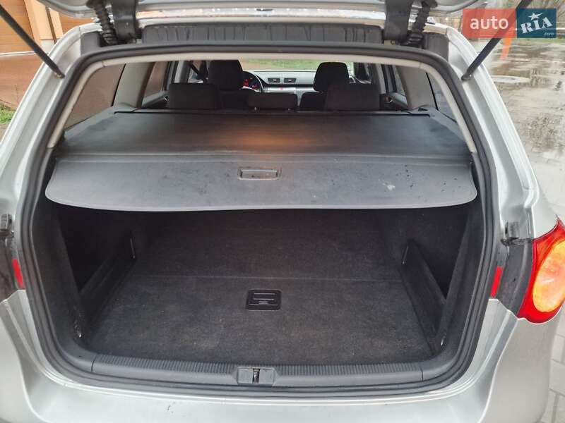 Универсал Volkswagen Passat 2008 в Стрые