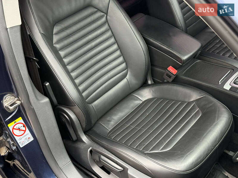 Седан Volkswagen Passat 2012 в Одессе