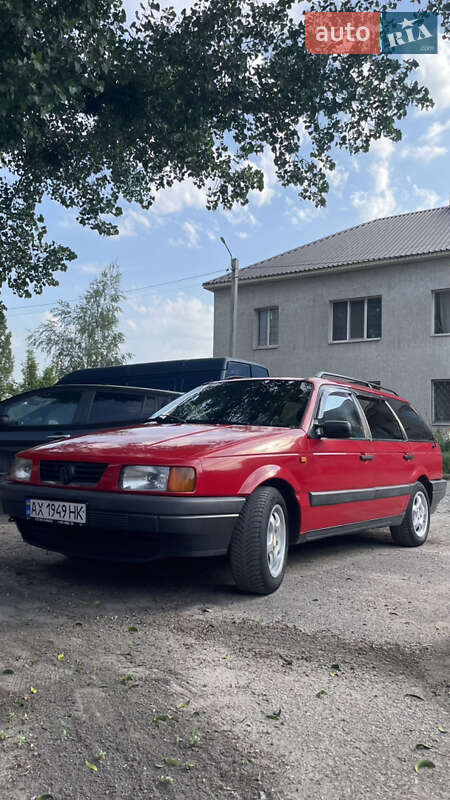 Универсал Volkswagen Passat 1991 в Харькове