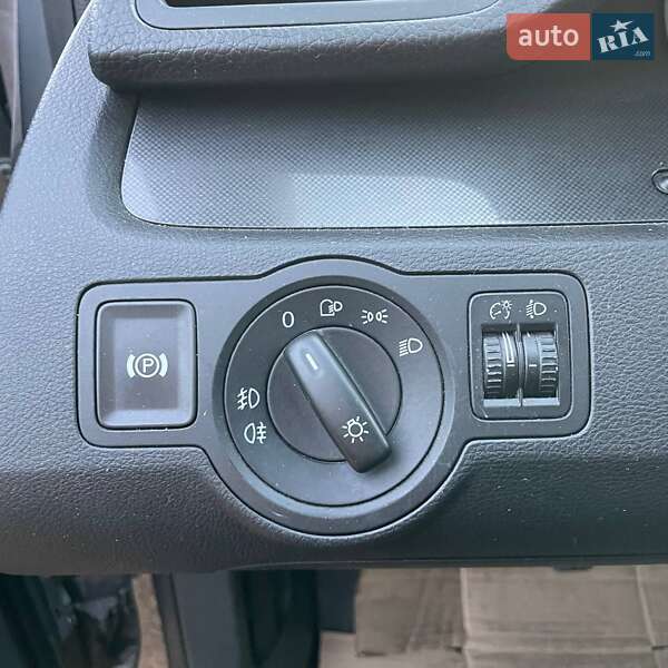 Універсал Volkswagen Passat 2005 в Умані