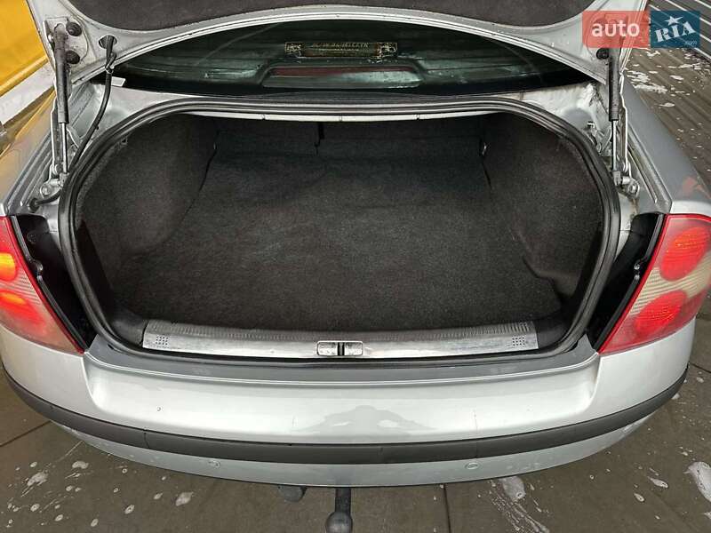 Седан Volkswagen Passat 2001 в Бердичеве фото 11 Седан Volkswagen Passat 2001 в Бердичеве