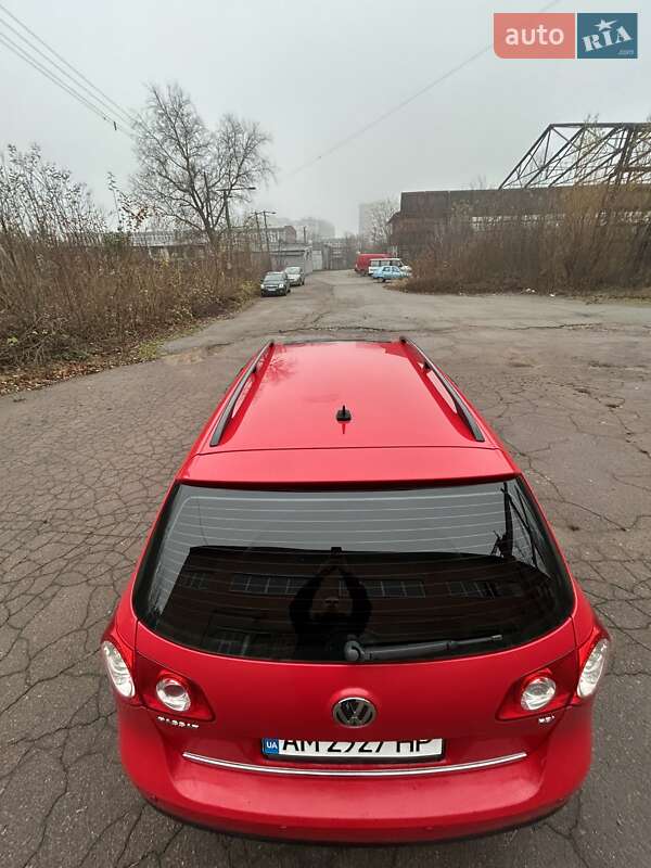 Универсал Volkswagen Passat 2005 в Житомире
