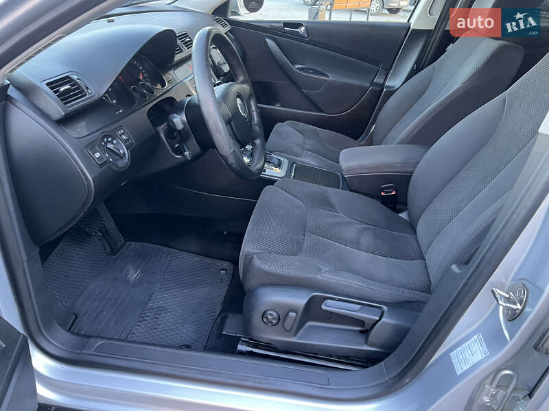 Универсал Volkswagen Passat 2006 в Ровно