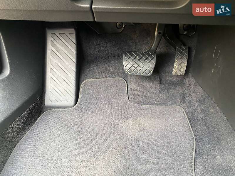 Універсал Volkswagen Passat 2016 в Володимирі