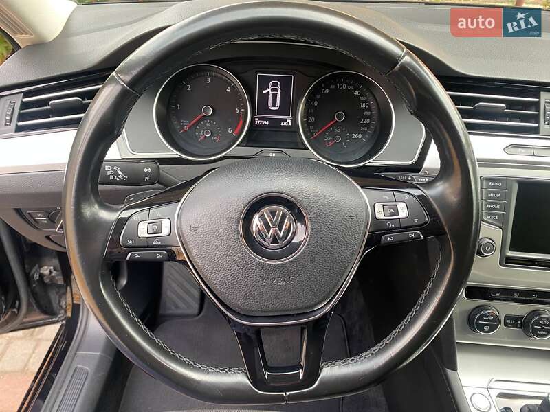 Універсал Volkswagen Passat 2016 в Володимирі