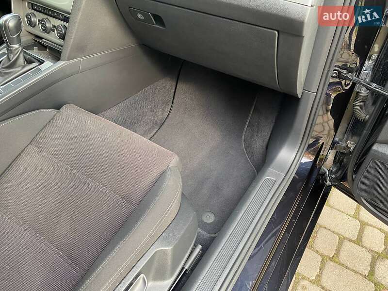 Універсал Volkswagen Passat 2016 в Володимирі