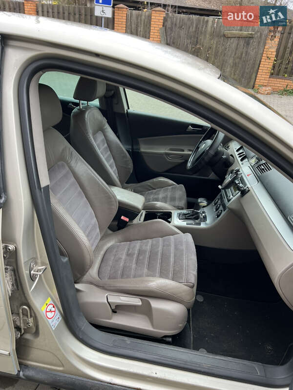 Седан Volkswagen Passat 2007 в Киеве