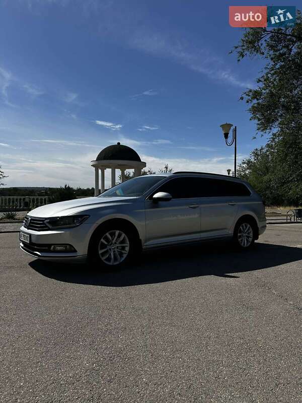 Volkswagen Passat 2015