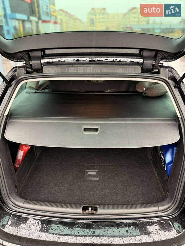 Универсал Volkswagen Passat 2013 в Софиевской Борщаговке