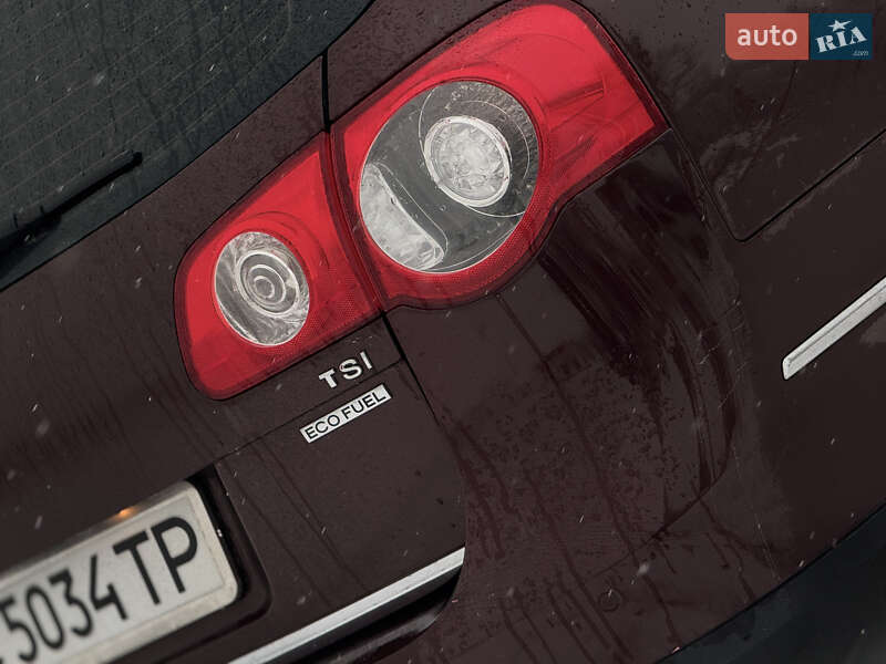 Универсал Volkswagen Passat 2010 в Стрые