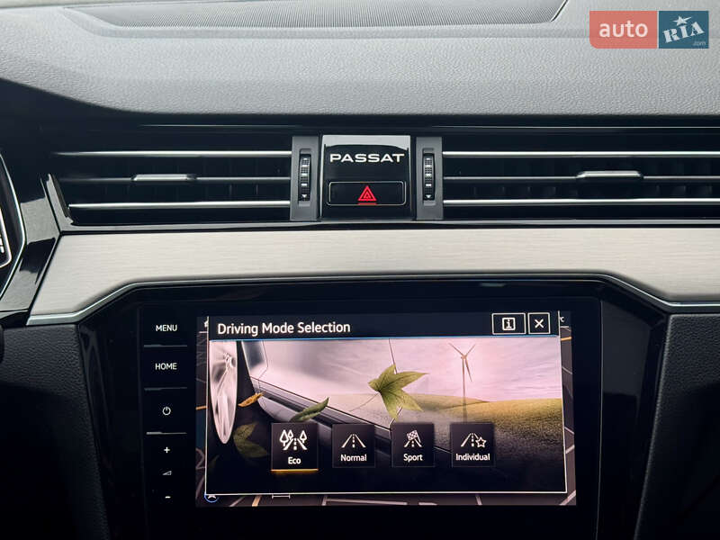 Универсал Volkswagen Passat 2020 в Луцке